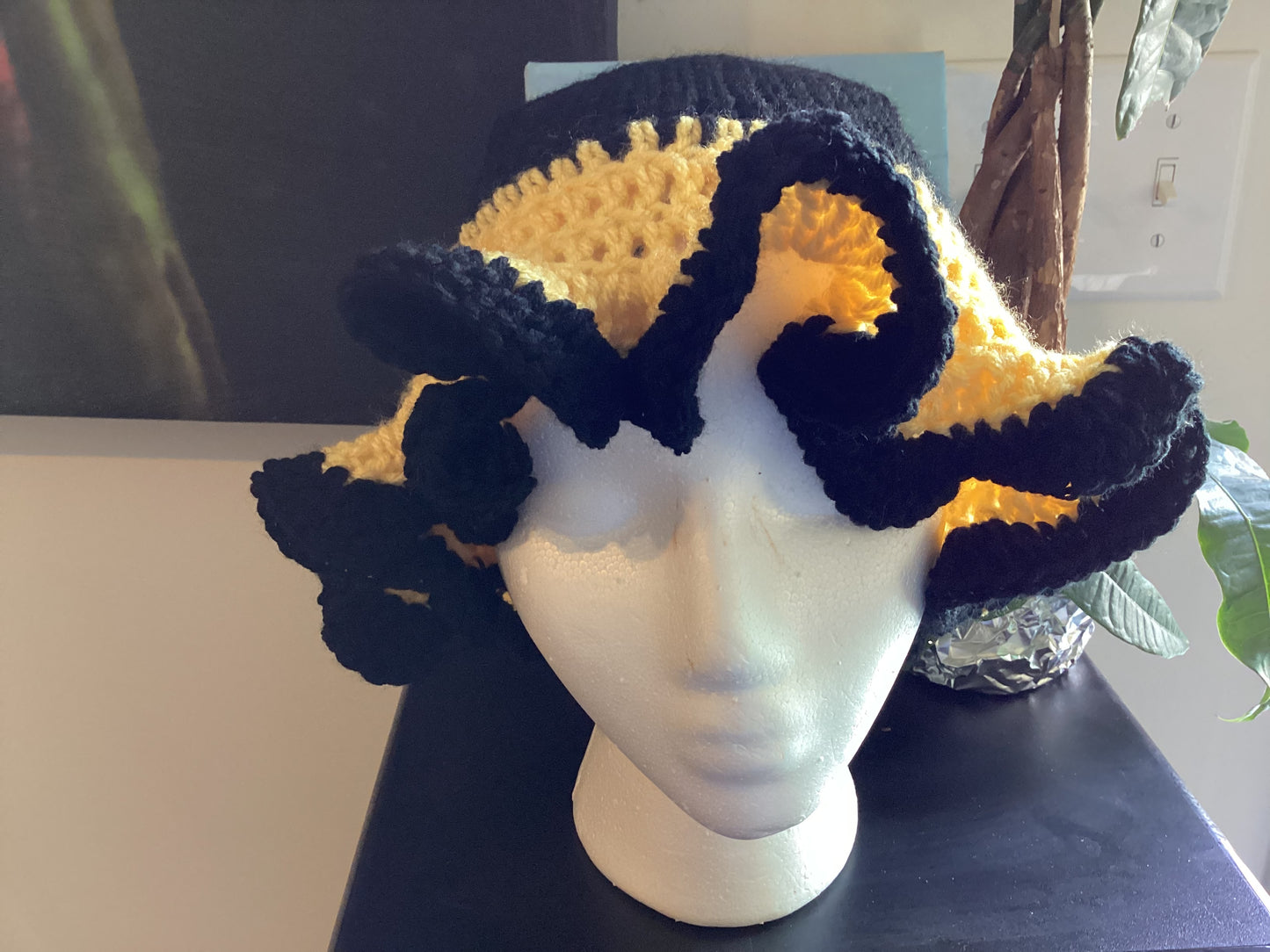 Bumblebee Ruffle Hat