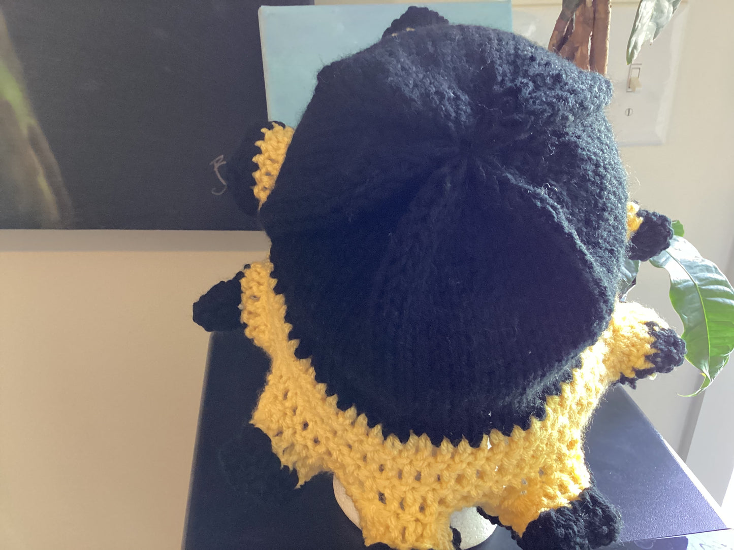 Bumblebee Ruffle Hat